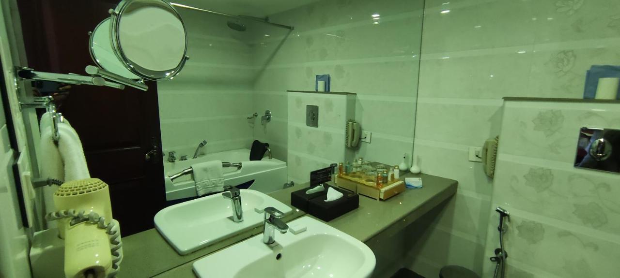 Lake Palace Trivandrum Vettutura Экстерьер фото