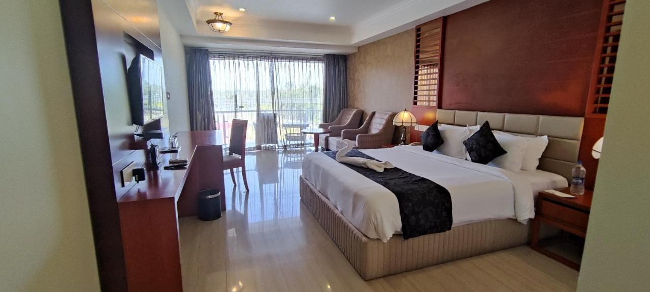 Lake Palace Trivandrum Vettutura Экстерьер фото