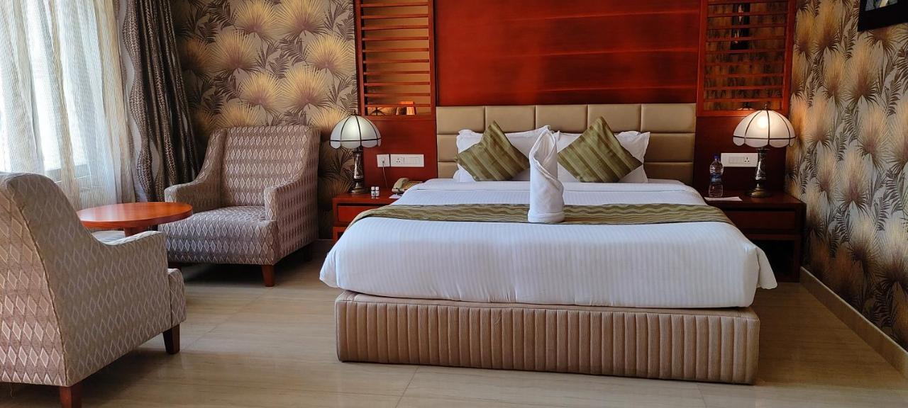 Lake Palace Trivandrum Vettutura Экстерьер фото