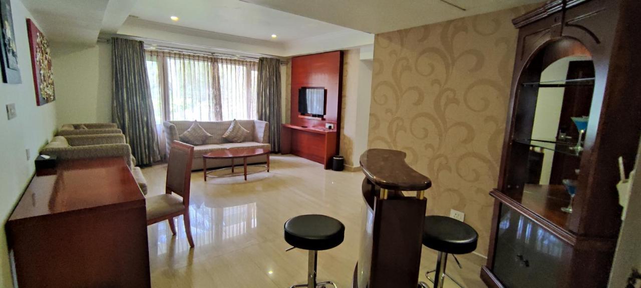 Lake Palace Trivandrum Vettutura Экстерьер фото