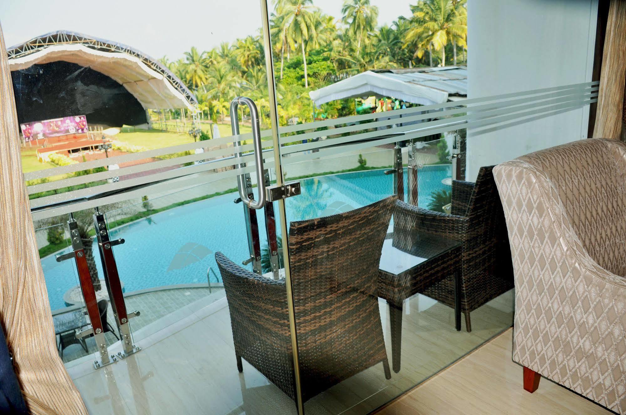 Lake Palace Trivandrum Vettutura Экстерьер фото